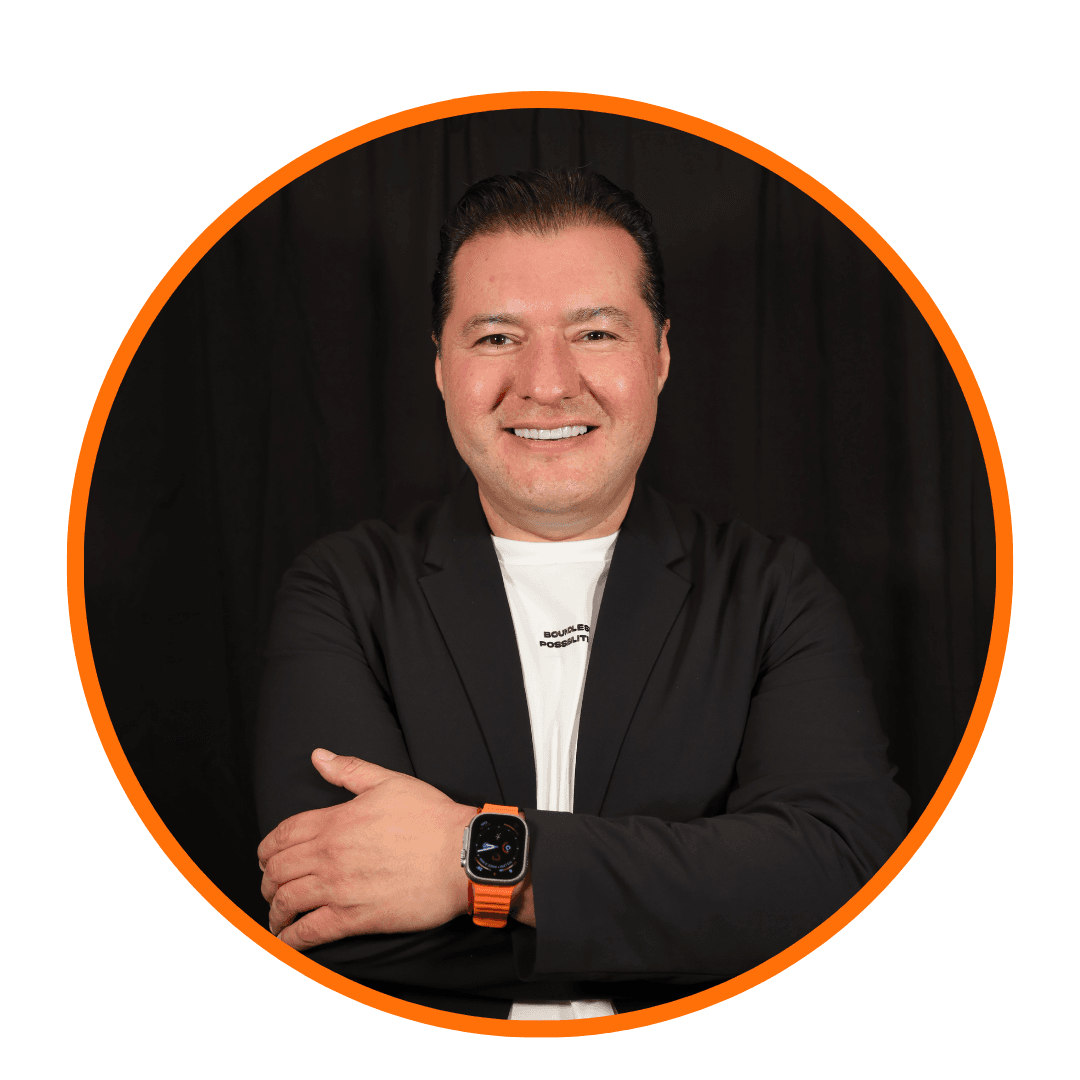 Mike Mendoza — Avanza Seguro Podcast